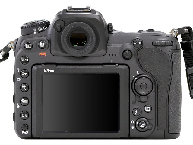 Nikon D500 ボディのみ