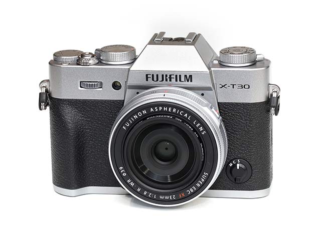 FUJIFILM X-T30 III XF23mmF2.8 R WR �����Y�L�b�g