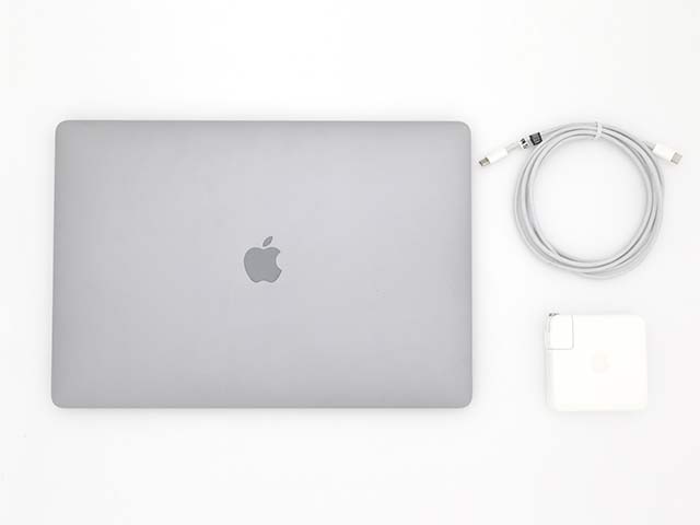 MacBook Pro 2300 MVVK2J/A (16インチ)Retina 10.15 スペースグレイ 付属品