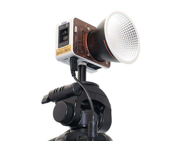 ZHIYUN LEDCg MOLUS X60 RGB COMBO COB Light