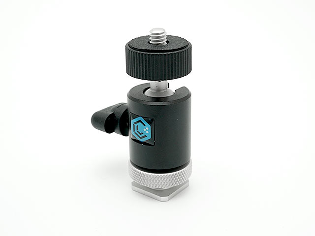 LUME CUBE@ANZT[V[A_v^t
