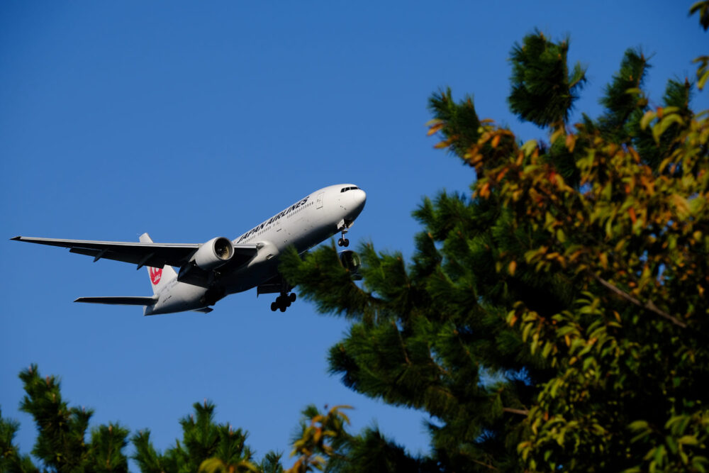 フジノンレンズ XF50-140mmF2.8 R LM OIS WRで飛行機を撮影! フジノンレンズ XF50-140mmF2.8 R LM OIS WRで飛行機を撮影!