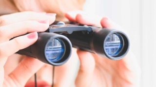東京ドームに適した双眼鏡の倍率は?座席別の見え方やお勧めの双眼鏡4選を紹介