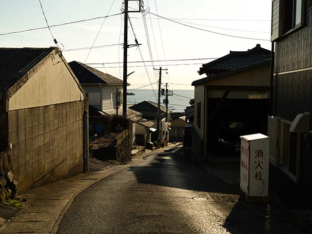 FUJIFILM GFX100SŎBʐ^